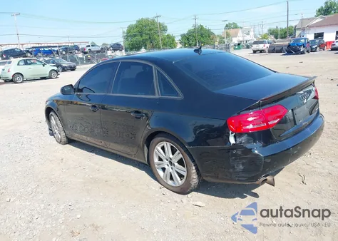 2010 Audi A4 2.0T Premium z USA, uszkodzony, nr VIN WAUBFAFL3AA050110